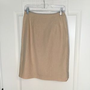 Chadwick’s Ladies Lined Linen Skirt Cream Size 6